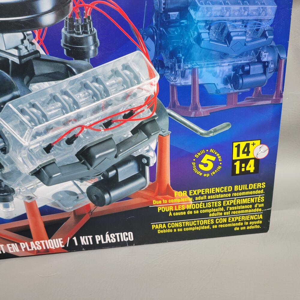 Revell Visible V-8 Engine 1/4 Scale With Moving Pistons And Crank Model Kit - Picture 4 of 8